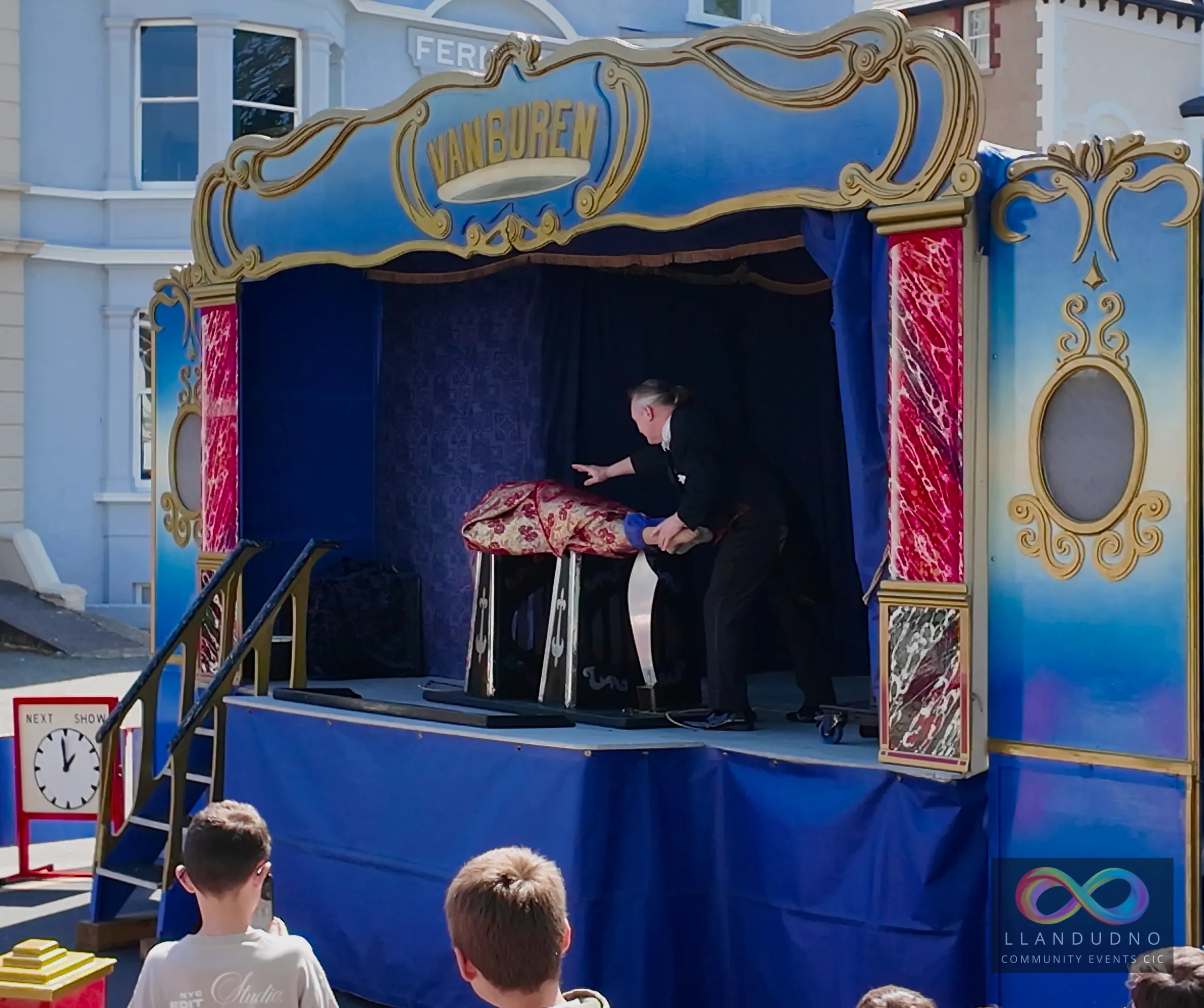 Andrew VanBeuren Illusionist Performer on stage