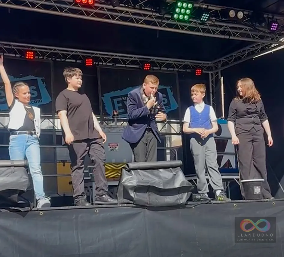 Young magicians on stage